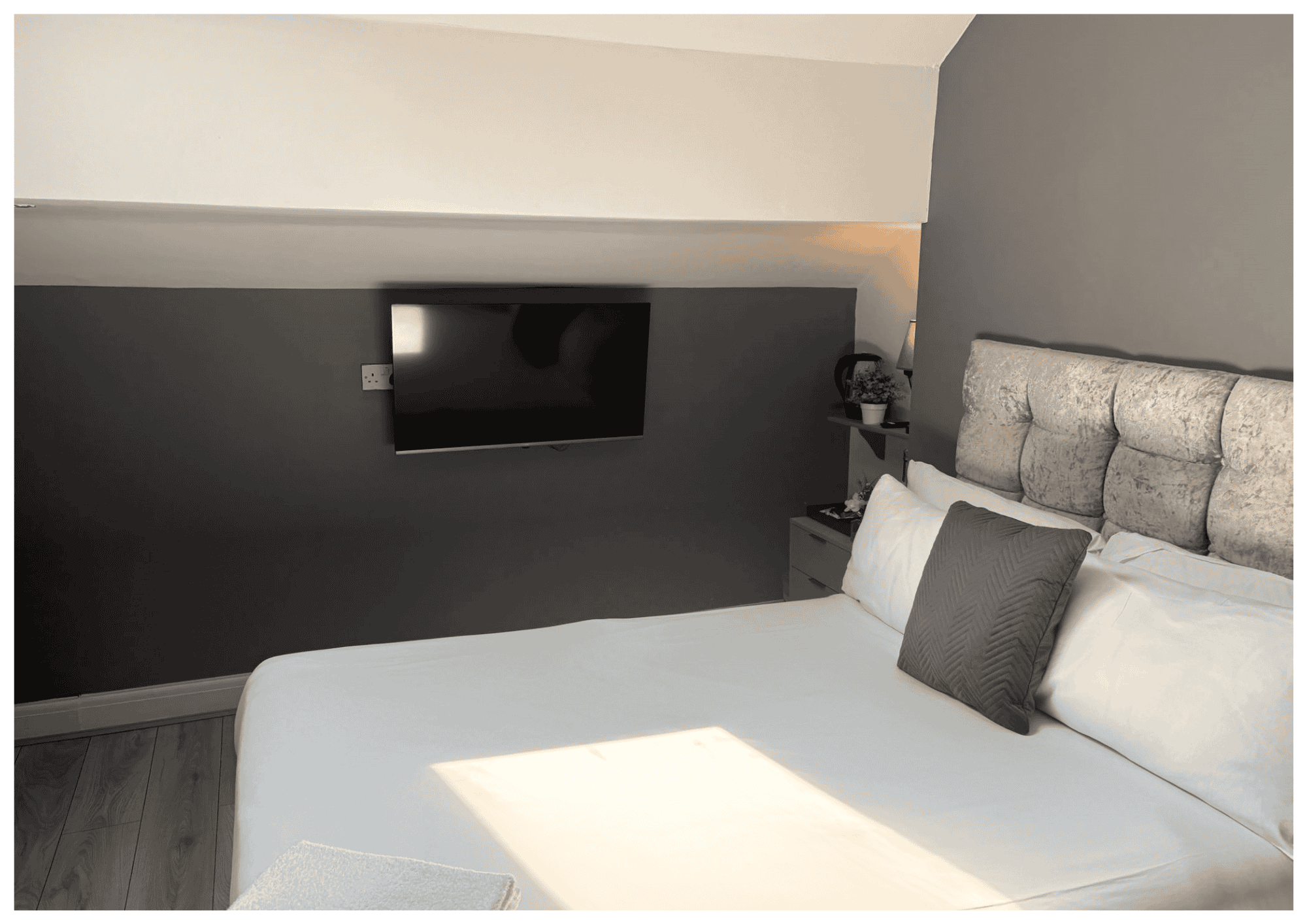 Suite 2